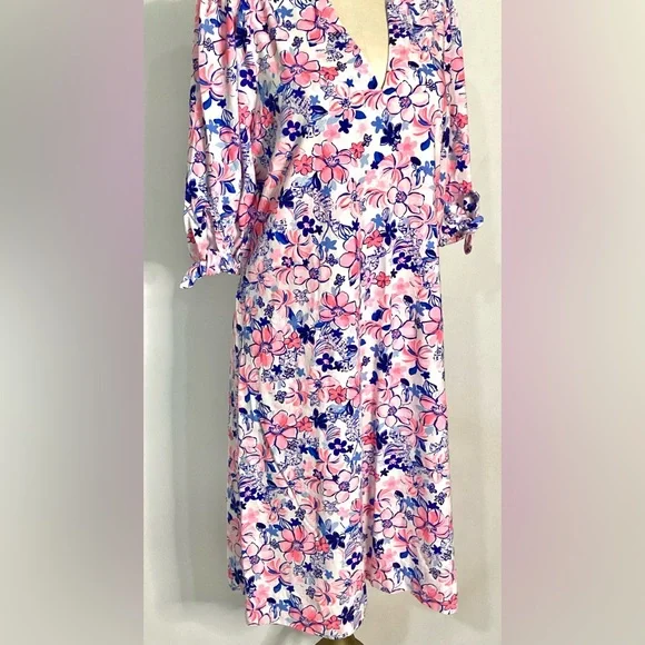 Lilly Pulitzer Pink and Blue Floral 3/4 Sleeve Cotton Dress - Picture 3 of 11